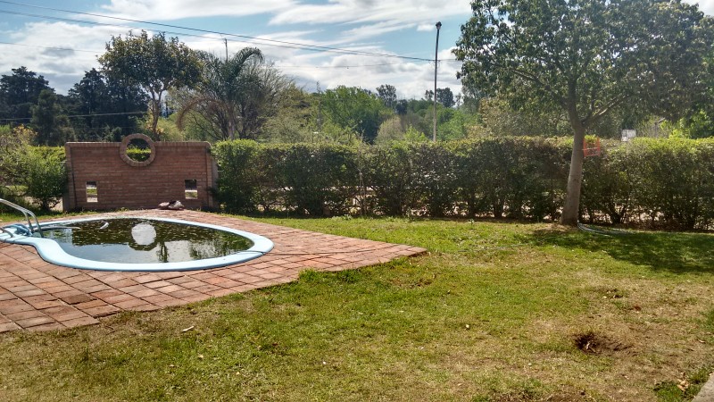 SE VENDE CASA EN VILLA RUMIPAL