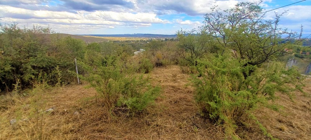 ¡¡SE VENDE EXCELENTE LOTE EN EMBALSE, CALAMUCHITA, CORDOBA!!!