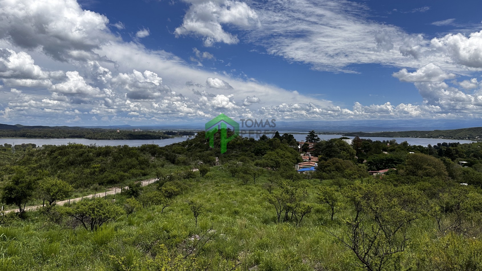 Venta de lote con vista y escritura en Embalse Calamuchita cordoba 