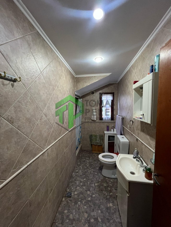 VENTA DE CASA Y CABAÑA EN VILLA GENERAL BELGRANO