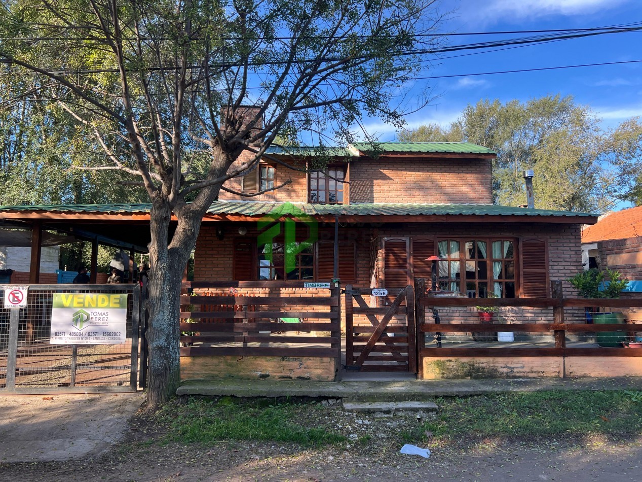 VENTA DE CASA Y CABAÑA EN VILLA GENERAL BELGRANO