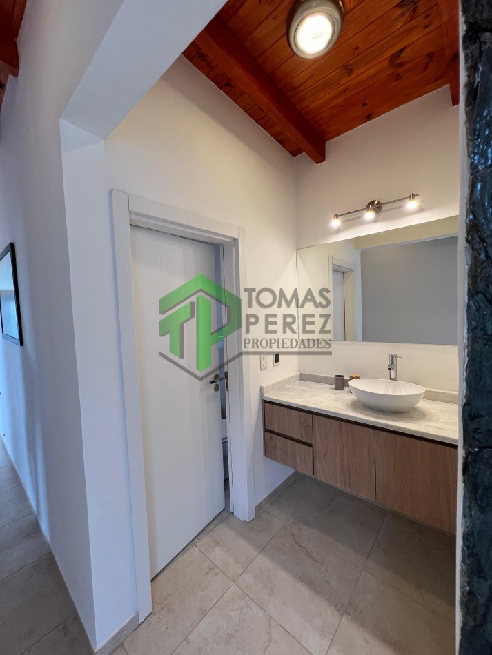 VENTA PROPIEDAD A ESTRENAR EN PUERTO DEL AGUILA, POTRERO DE GARAY 