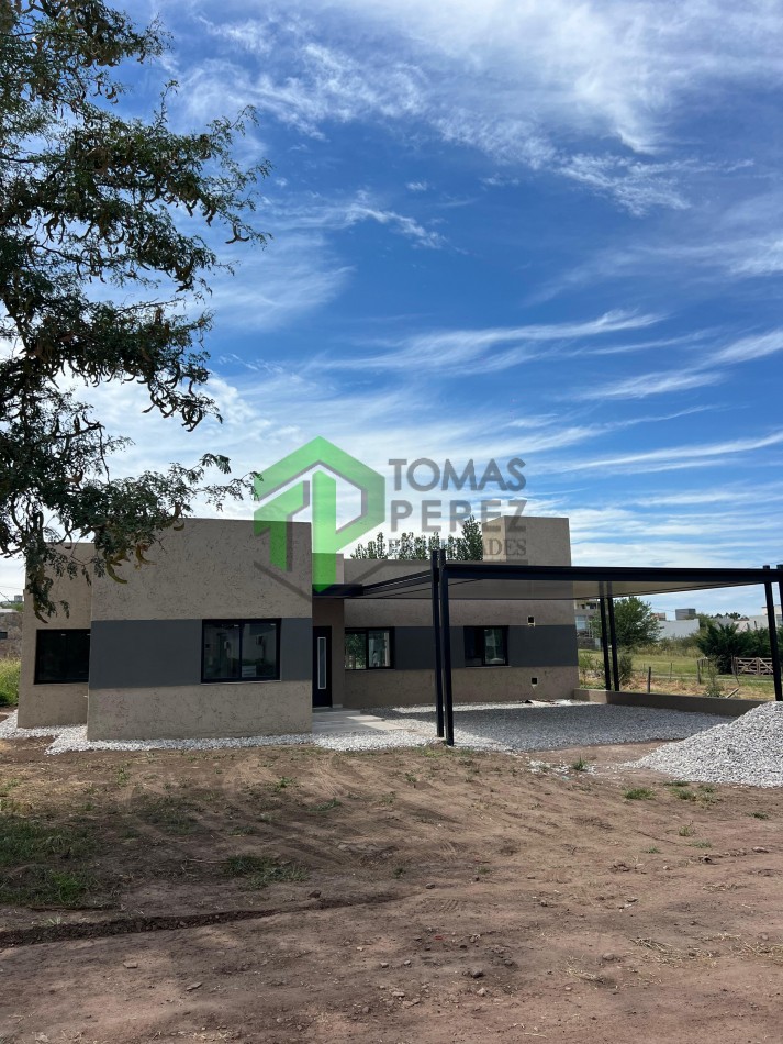 VENTA CASA A ESTRENAR EN VILLA RUMIPAL CORDOBA 