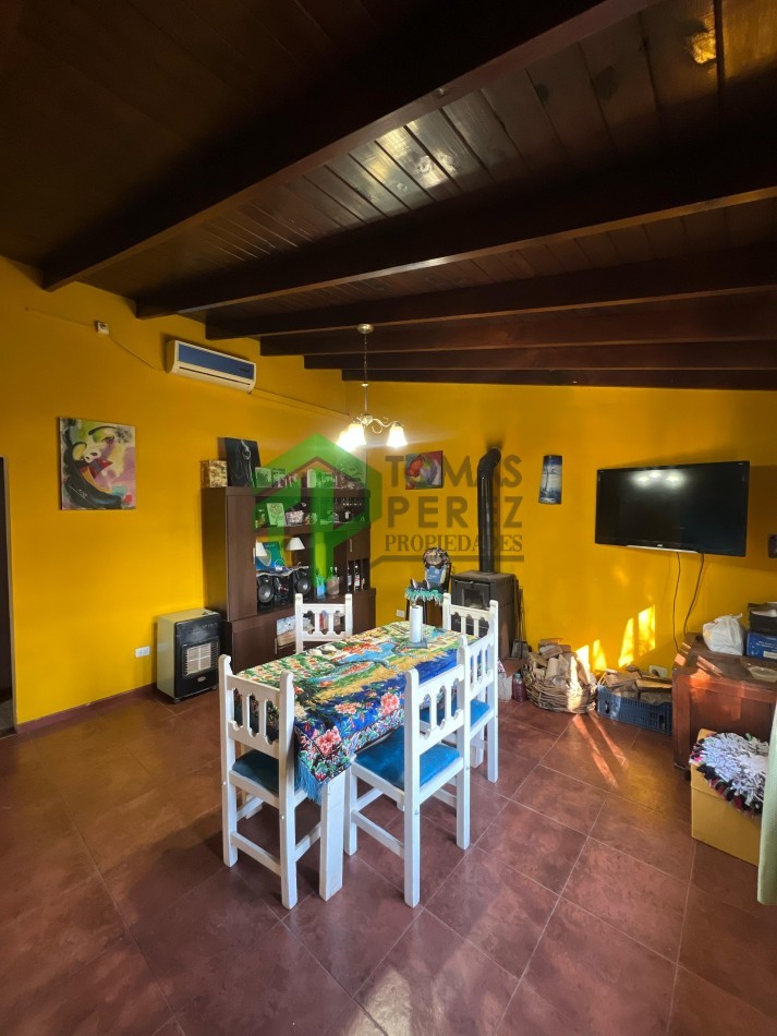 VENTA DE CASA Y CABAÑA EN VILLA GENERAL BELGRANO